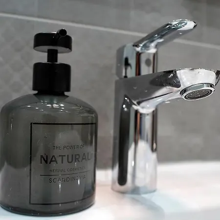 Luxurious Next To The Sea